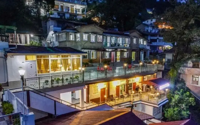 India Hotel - Hotel on Mall Road Nainital