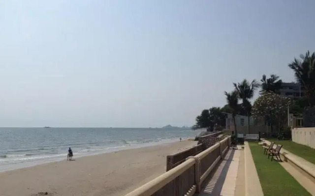 Palm Pavillion Huahin