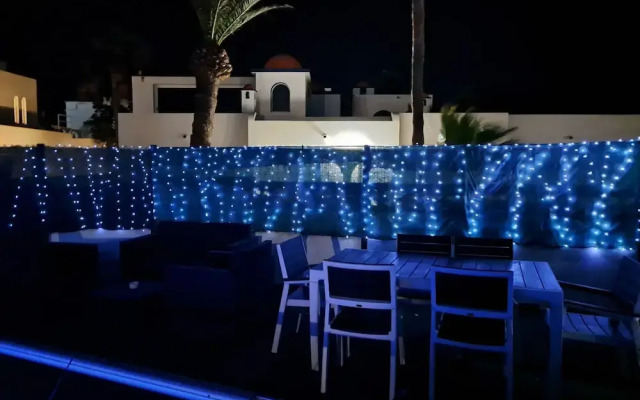 Villa Rayo Azul, Heated Pool and Ocean Views