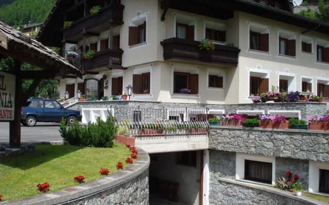 Hotel Gardenia