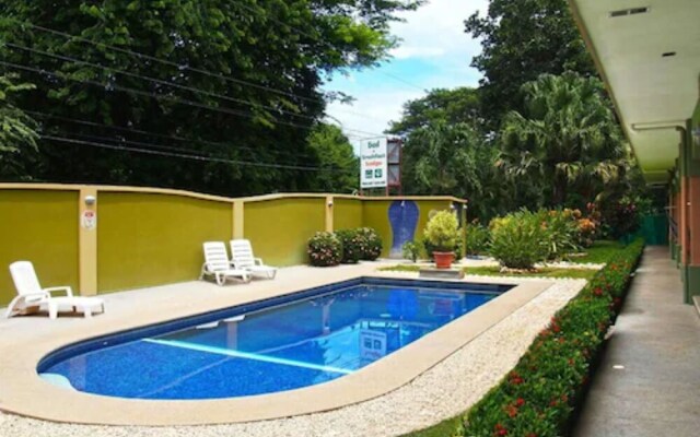 Dantita - Pitaya Lodge Sleeps 4