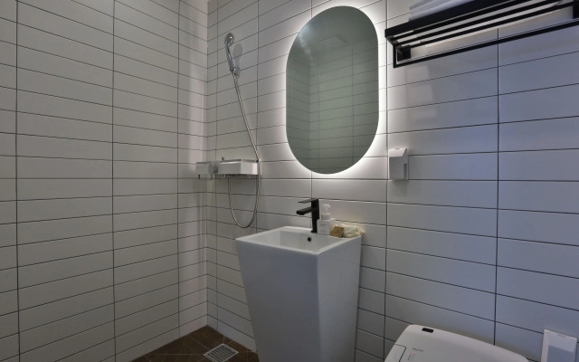 Hotel 701
