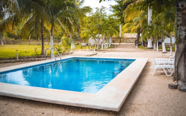 Royal Palm Bacalar Cabañas & Lagoon Club