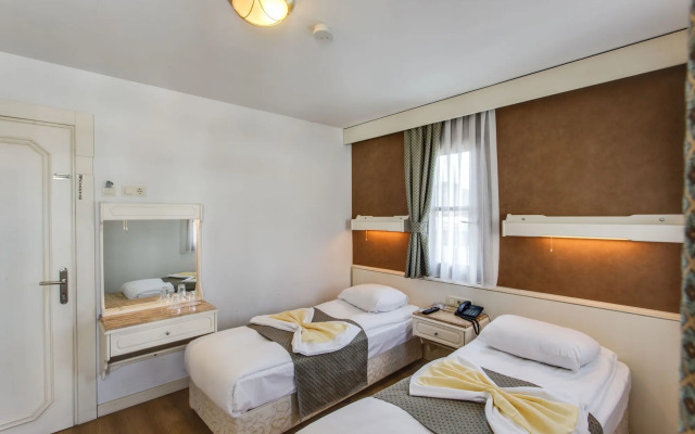 Sherwood Premio Hotel