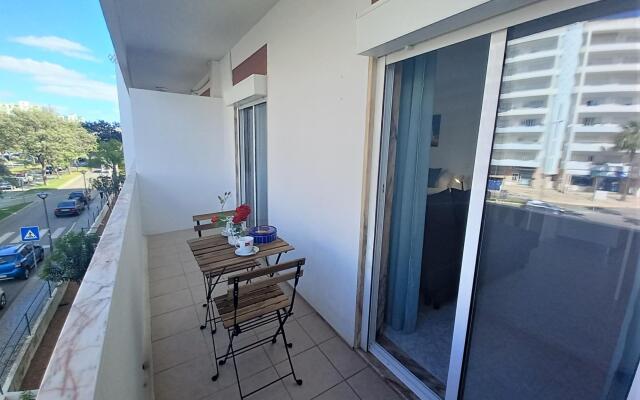 T0 Miratlantico 2C- 80mt Praia & WIFI