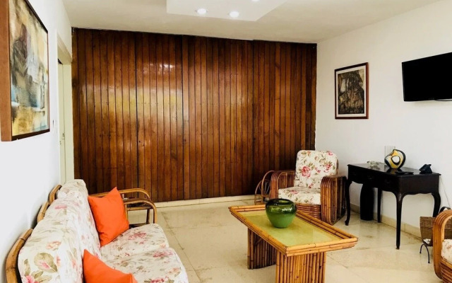 Casa Isabel Miramar