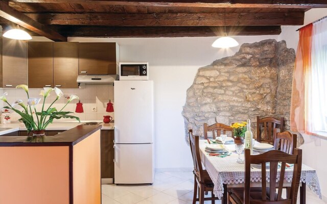 Nice Home in Rakalj With Wifi and 2 Bedrooms