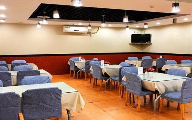 Home Inn Taicang Shanghai East Road