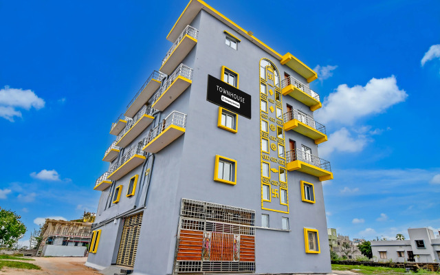 Super Townhouse Dableshwar Temple Puri Formerly Manorama Residency
