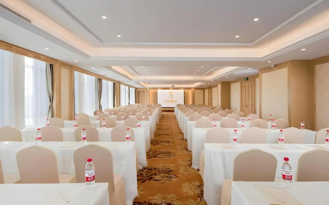 Vienna International Hotel