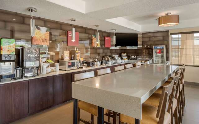 Comfort Suites Baytown I - 10