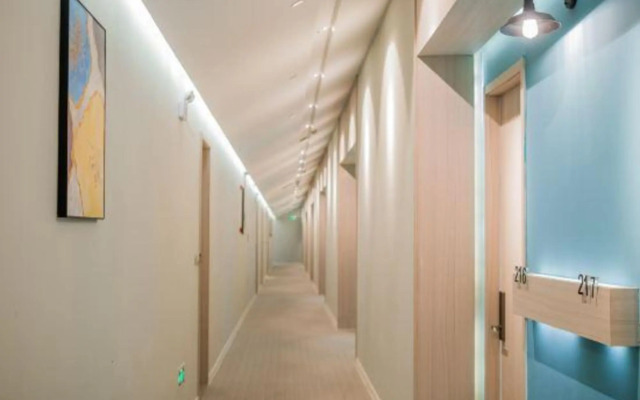 Meishi Hotel(Shanghai Changjiang South Road Store)