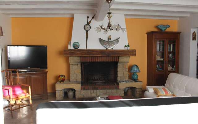 La Source by Gites de France