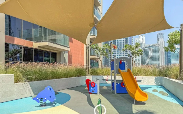 Peninsula One - 1312 Studio