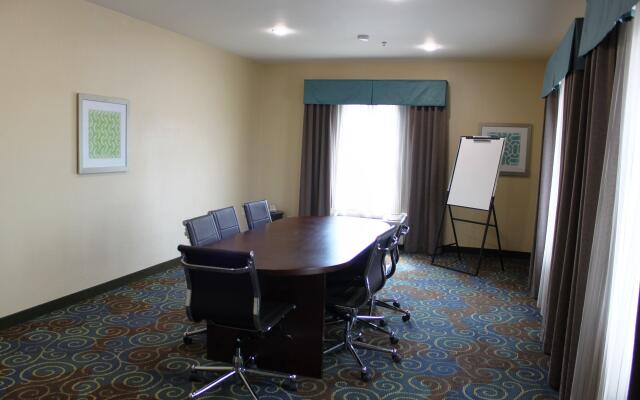 Holiday Inn Express Yorkton East by IHG