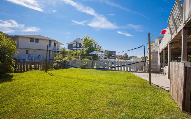 Recovery Room - 6 Br Home