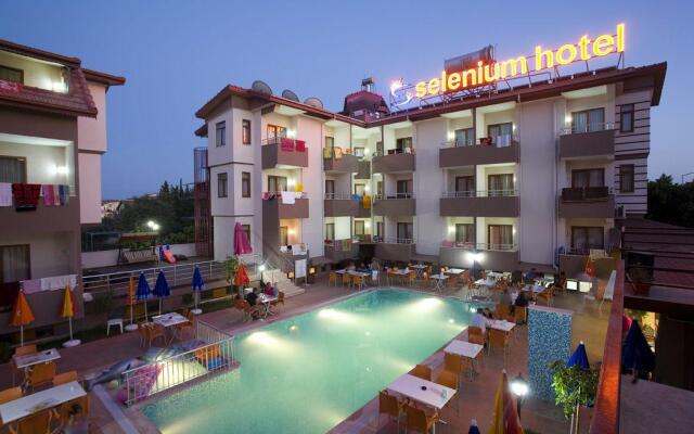 Selenium Hotel
