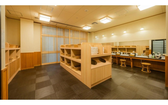 Old England Dogo Yamanote Hotel