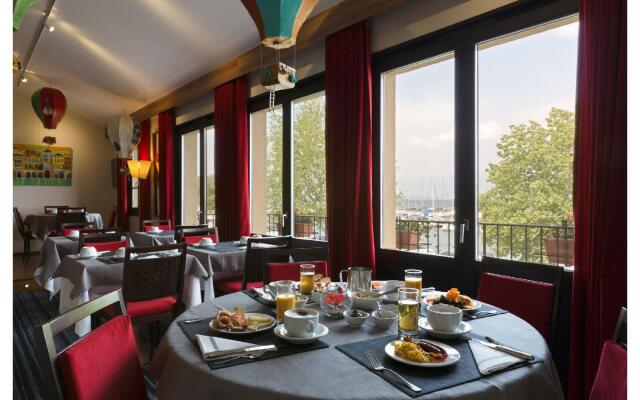 Hotel Le Jules Verne