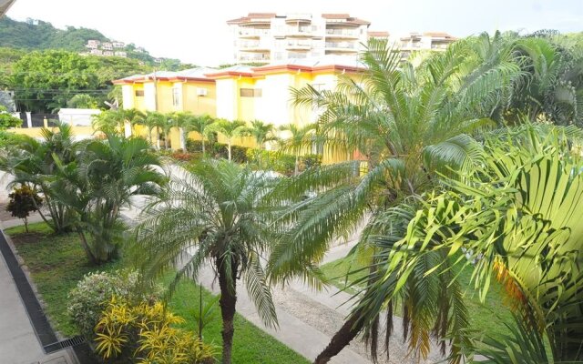 Hotel & Villas Huetares