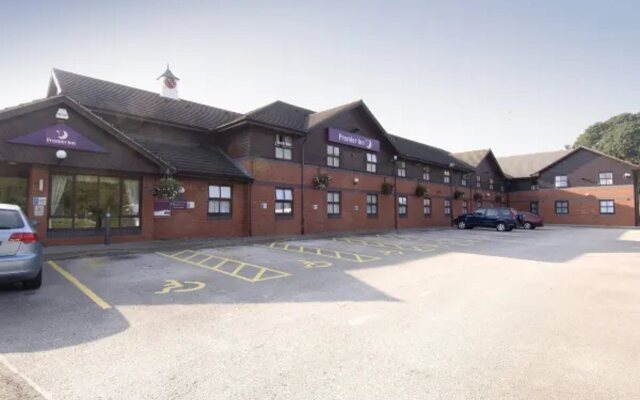 Premier Inn Birmingham Oldbury (M5, Jct 2)