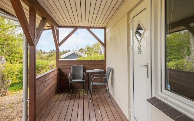 Quaint Holiday Home in Henne Near Henne Golf Course