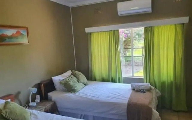 Okaputa Guest Farm