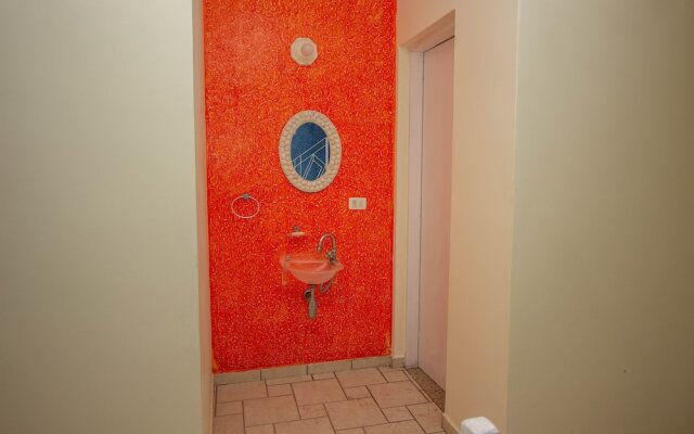 Casa ampla em Bertioga - 2 min. da praia