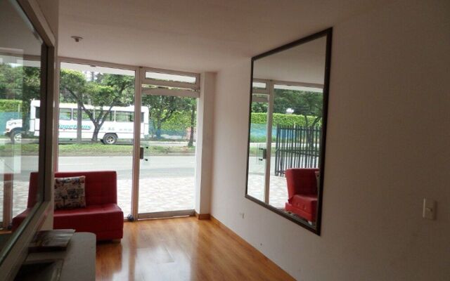 Apartahotel Barcelot