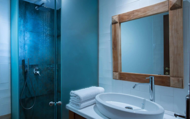 Anesis Blue Boutique Hotel