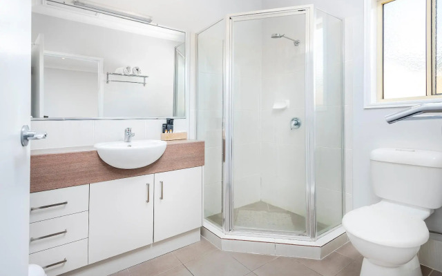 Roma Inland Motor Inn