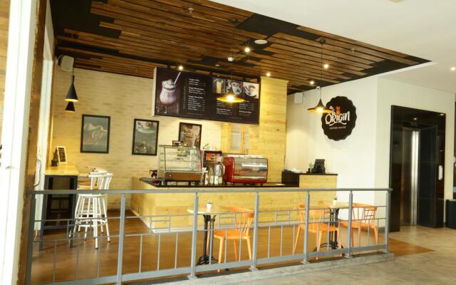 Cleo Hotel Basuki Rahmat Surabaya