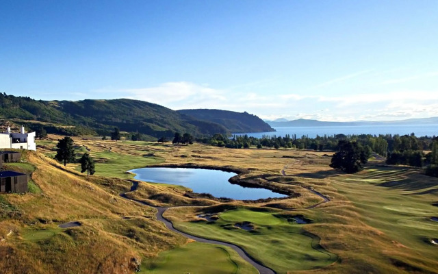 Kinloch Manor & Villas