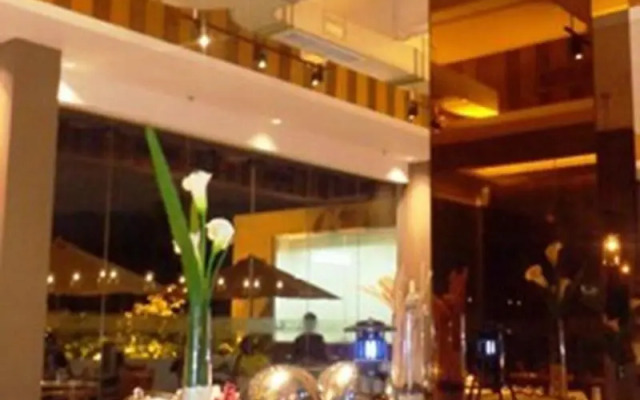 Soll Marina Hotel Serpong