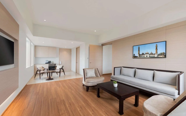 Mercure Lucknow Gomti Nagar