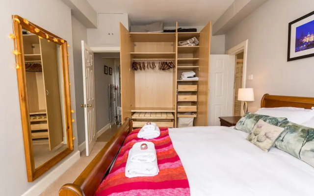 Luxury New Town 1 Bed Apartment