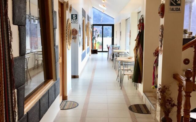 Ccapac Inka Ollanta Boutique