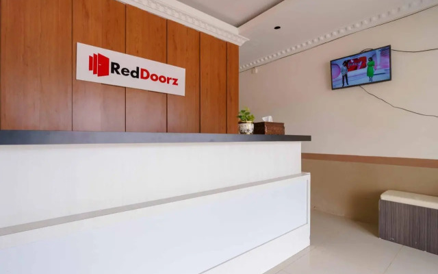 Reddoorz Near Plaza Botania 1 Batam