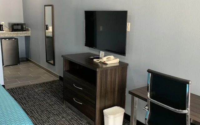 Scottish Inns and Suites Scarsdale