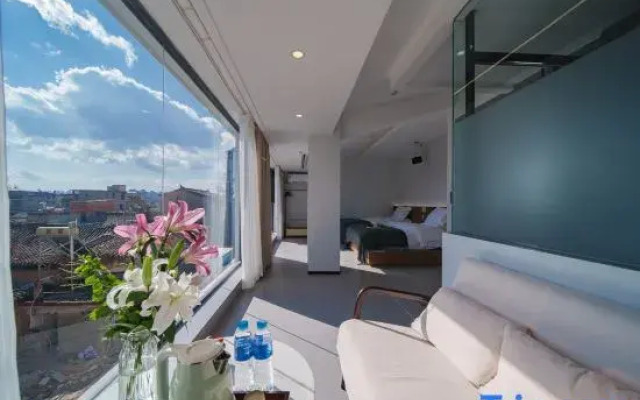 Shiqi Jingshe Homestay