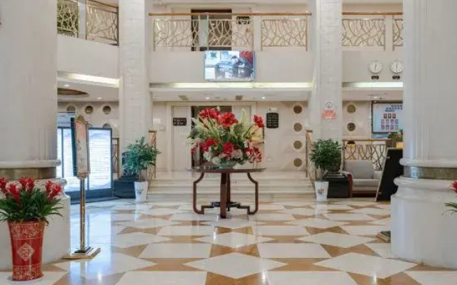 Swiss-Belhotel Lotus Lake Wuhan