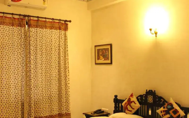 Hotel Boheda Palace