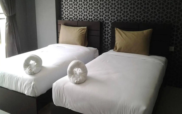Sweet Hotel
