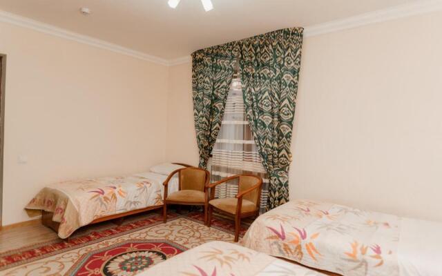 Hotel DILSHODA