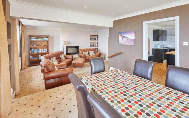 Host Stay Sea View 44