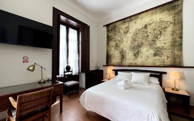 Santa Ana Suite & Rooms