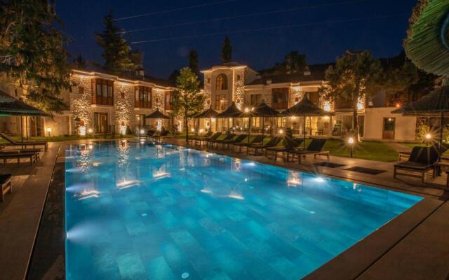Balturk Garden Sapanca Hotel