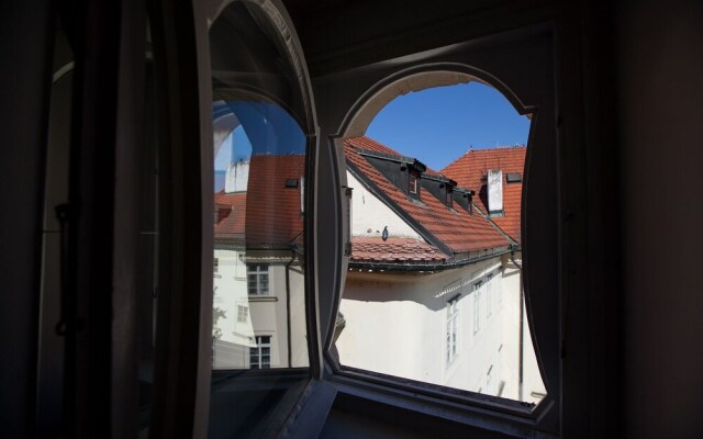 Apartment under Prague Eiffel Tower