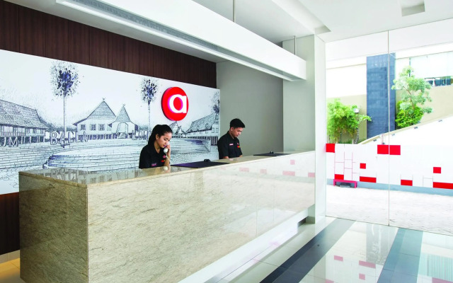 Amaris Hotel Darmo - Surabaya