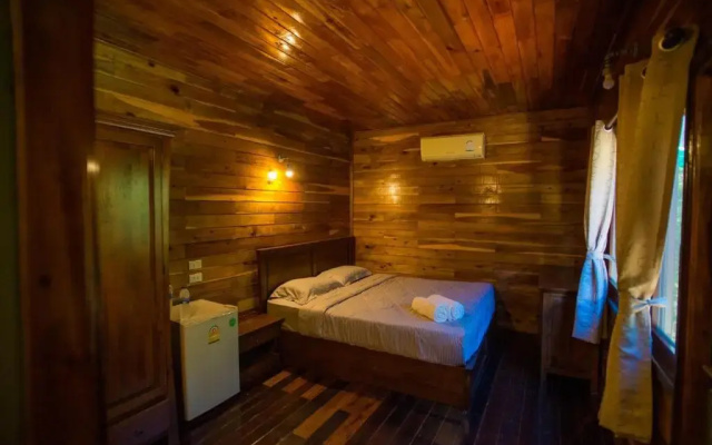 The Camper Lodge, Khao Sok